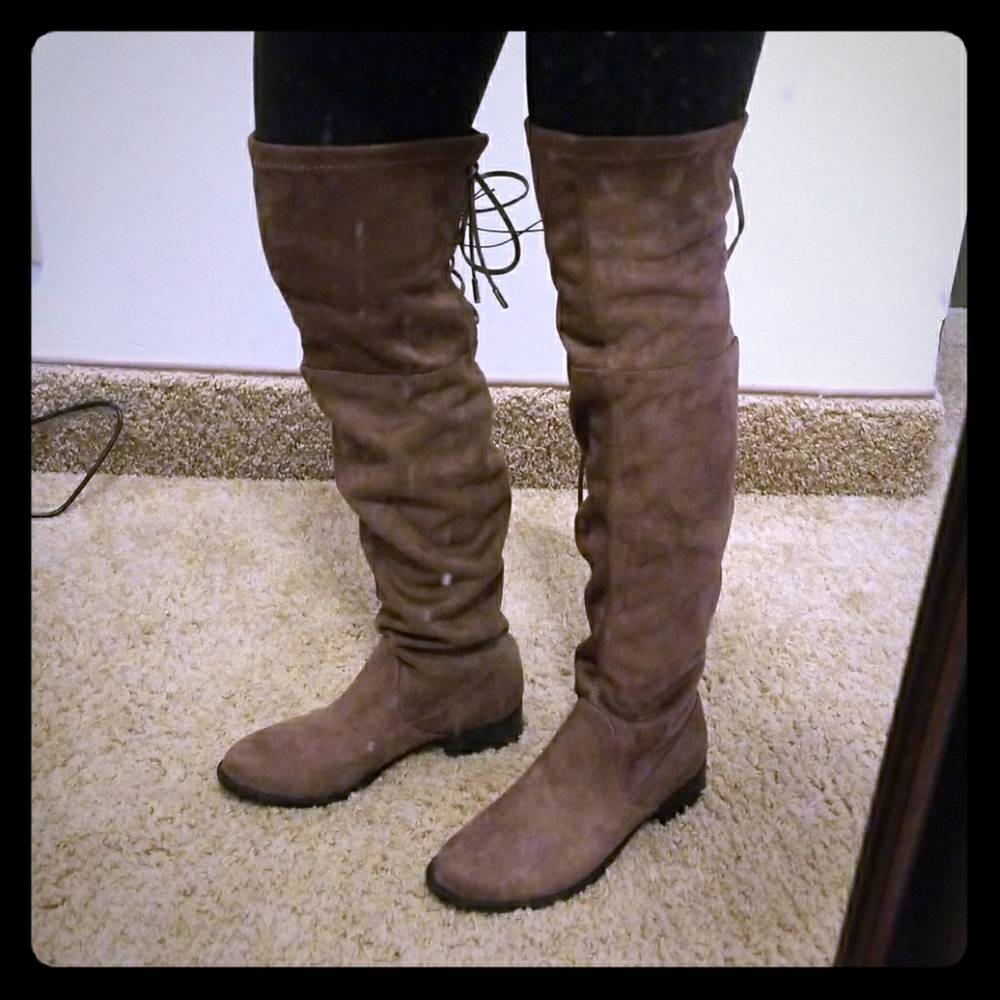 ❎SOLD❎Taupe tan over knee boots size 5.5 - Picture 1 of 7